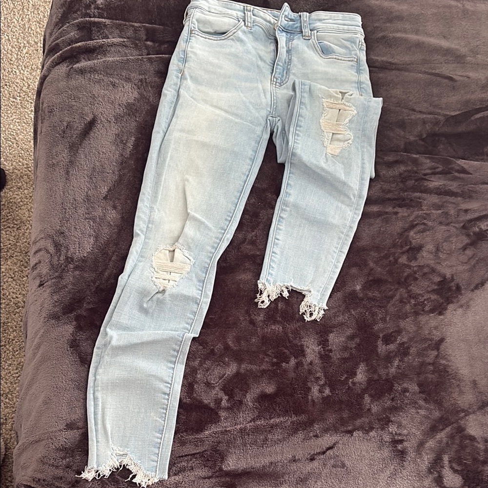 American Eagle Outfitters Light Blue Distressed Skinny Jeans